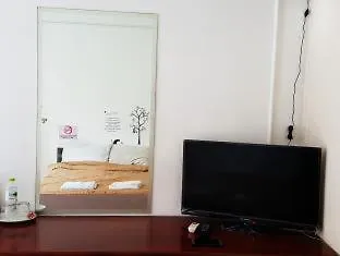 A House Boutique Гостевой дом Бангкок