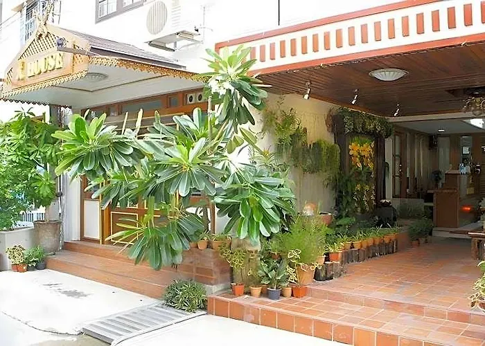 A House Boutique Гостевой дом Бангкок